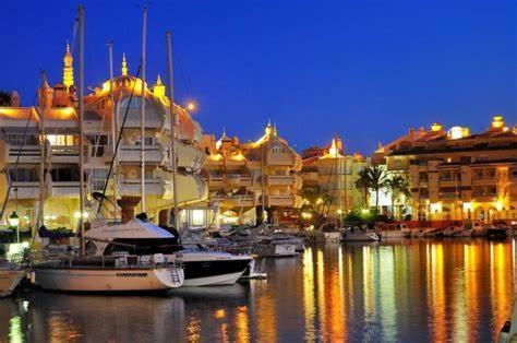 Puerto Marina Palace Benalmádena Exteriér fotografie
