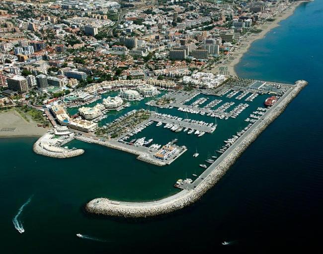 Puerto Marina Palace Benalmádena Exteriér fotografie